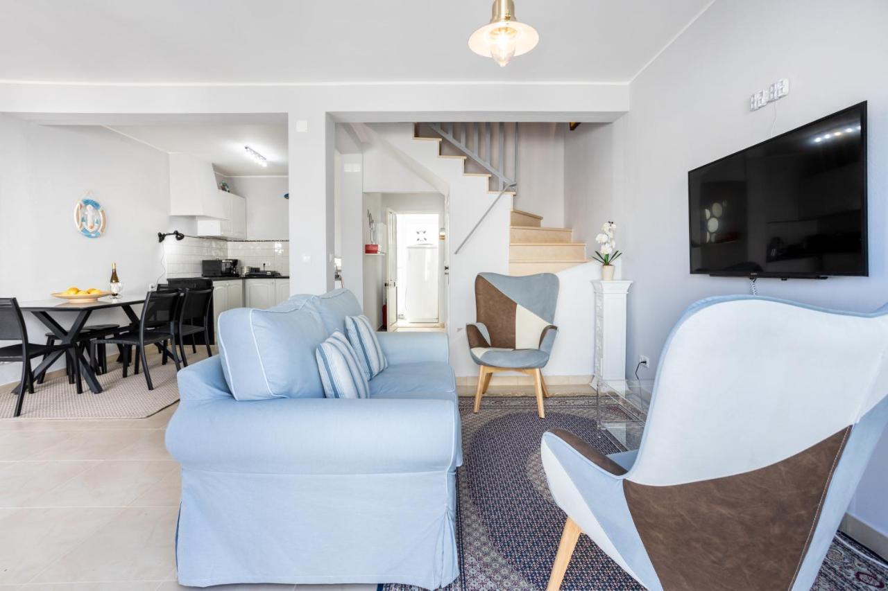 Newly Renovated 2 Bedroom Townhouse - Close To Salema Beach Dış mekan fotoğraf